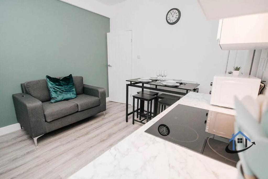 Balby Casa Nr Doncaster Racecourse King Beds Street Parking Exterior foto
